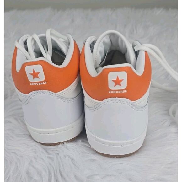 Athletic_Shoes